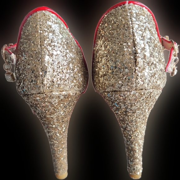 Vegan Patent Leather Platform Heels - Red with Gold Glitter - EUC - Picture 6 of 6